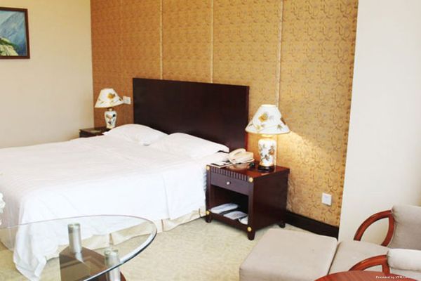 Xin Shi Dai Hotel (Yantai)